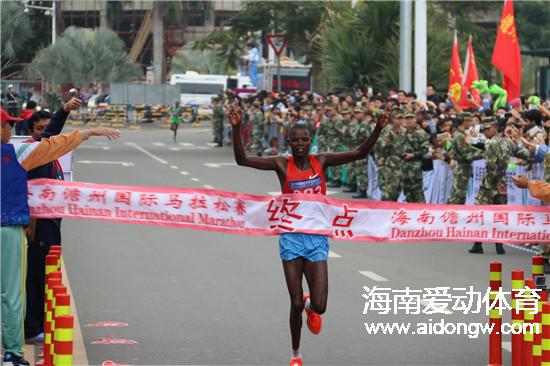 【跑步】2015儋州國(guó)際馬拉松賽落幕  馬拉松躍動(dòng)一座城