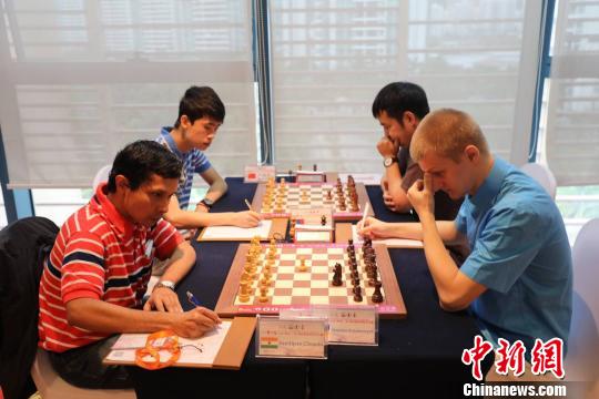 海南（三亞）國(guó)際象棋公開(kāi)賽落幕 A組周健超捧杯B組張嵐琳奪冠