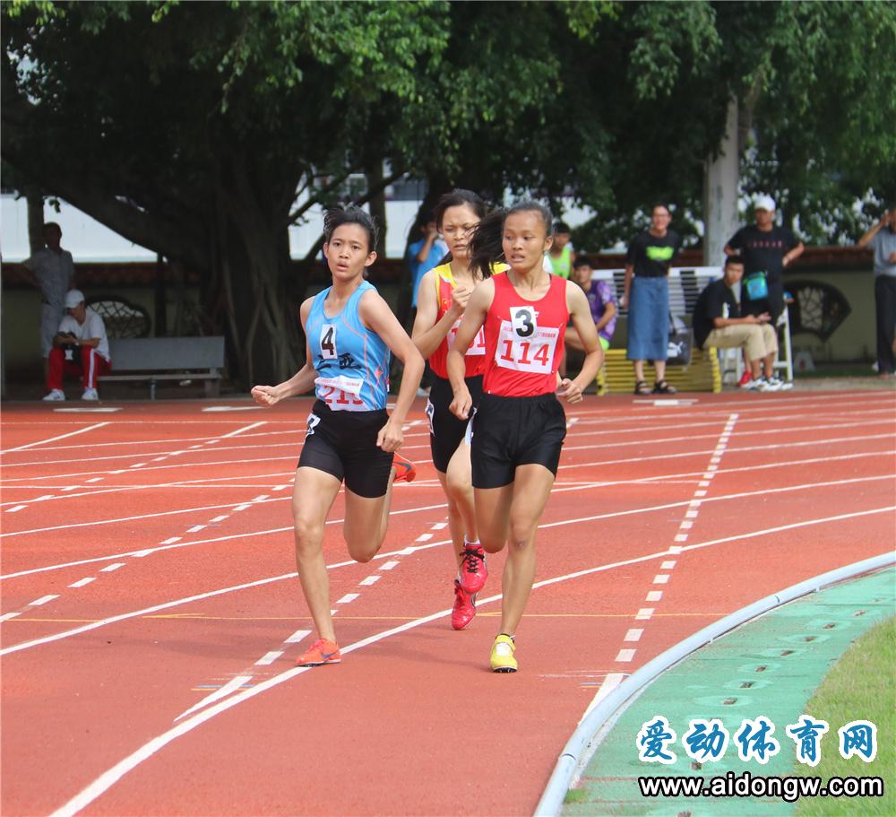 3人2隊創(chuàng)6次紀錄！省青少年田徑（U15、U17）錦標賽儋州收官